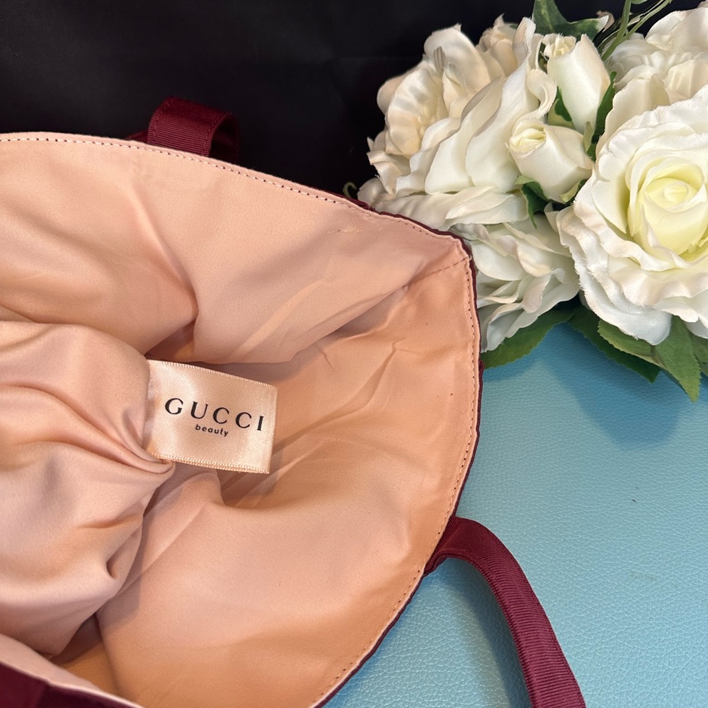 Gucci Beauty Burgundy Tote Bag - Picture 5 of 5